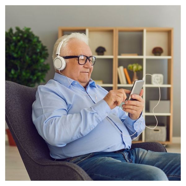 Music Therapy Benefits for Dementia Patients Circle of Life Care